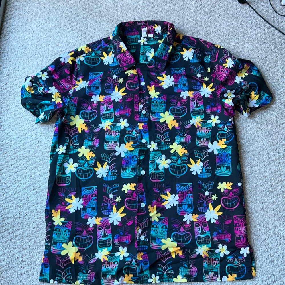 Colorful Hawaiian Short Sleeve Shirt